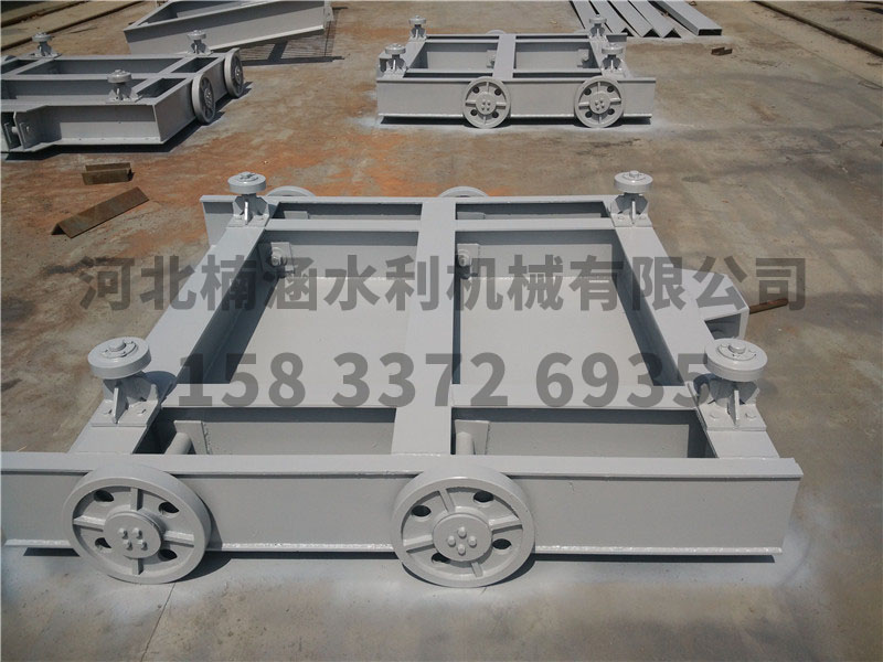 平面定輪鋼閘門(mén)